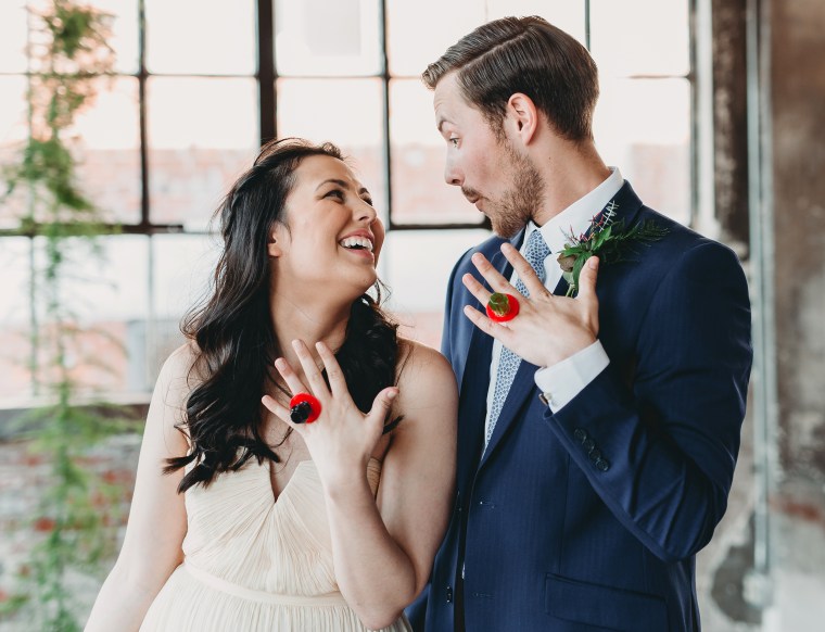 Ring pop wedding