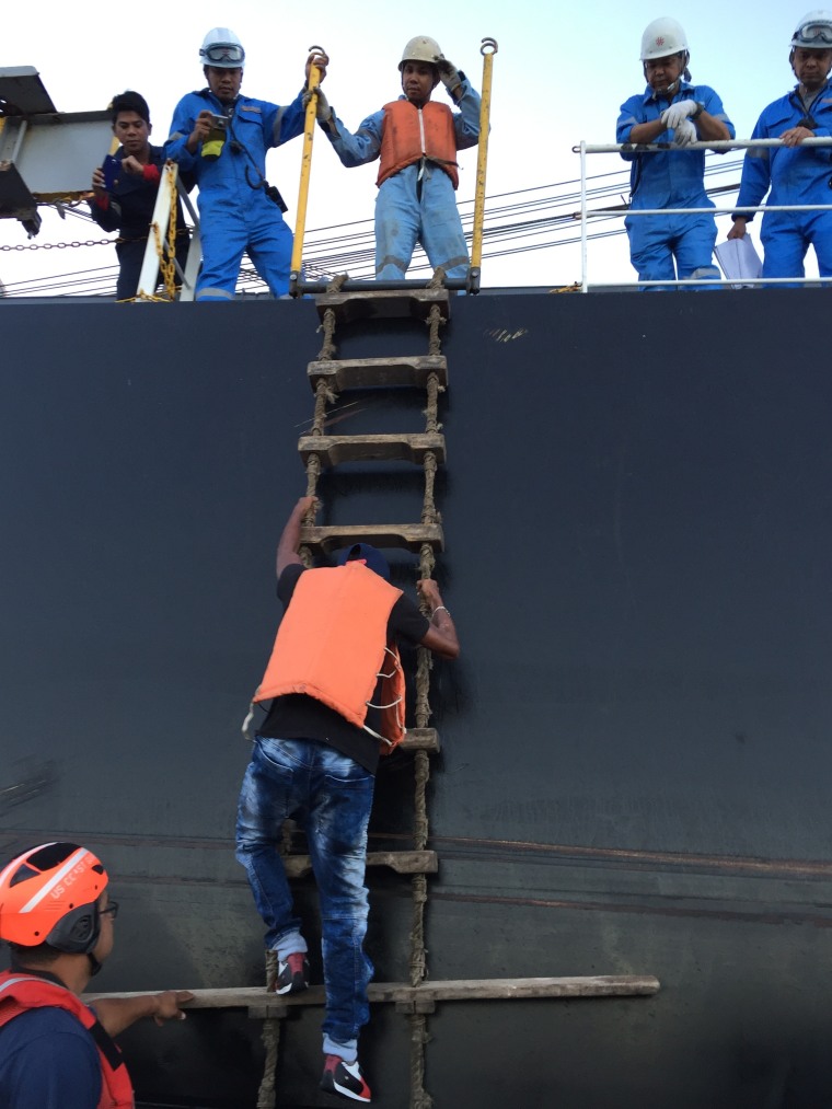 Image: Colombian mariner