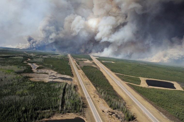 Image: Wildfire in Fort McMurray
