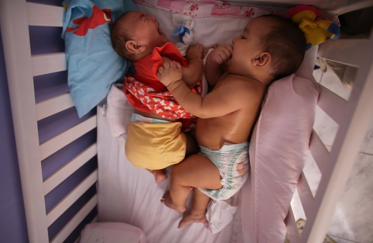 Image: Five-month-old twins, Laura and Lucas