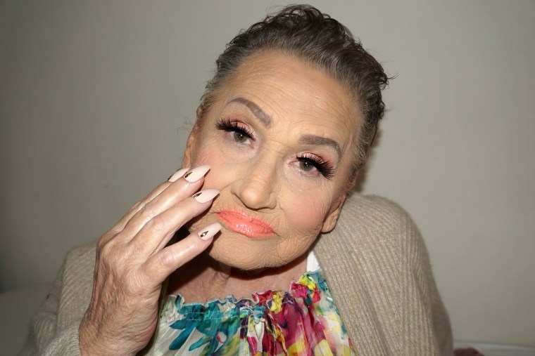 granny makeup