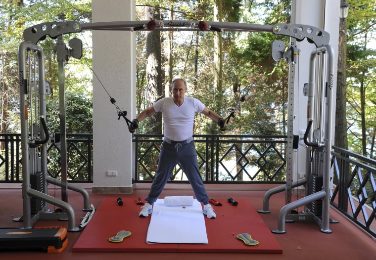 Image: Russian President Putin exercises