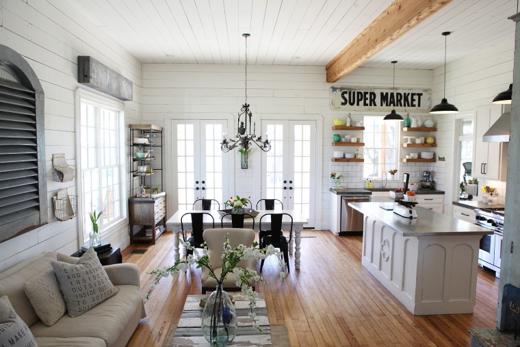 Fixer Upper Magnolia Farms Dining Room