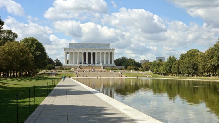 Lincoln Memorial Reflecting Pool