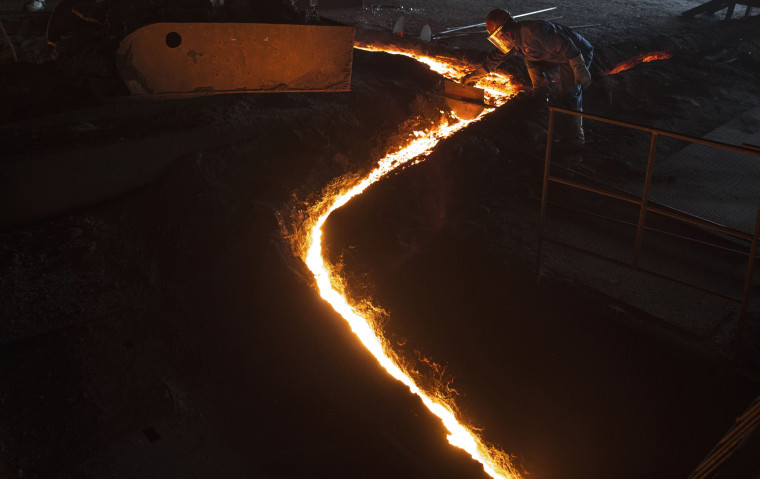 Image: A steel worker in Changzhou, China