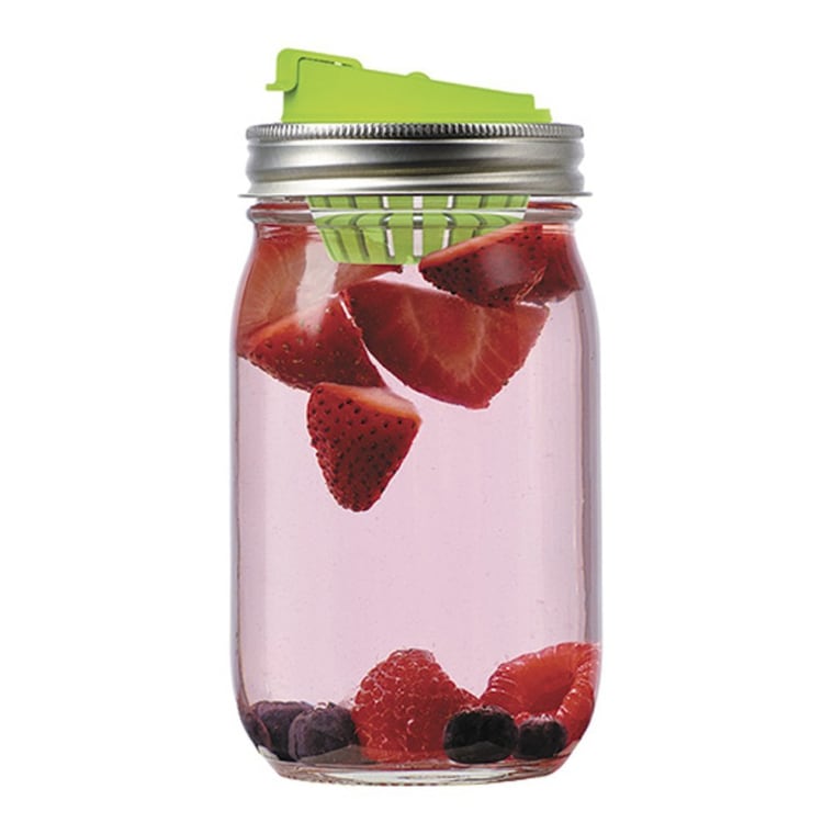 Fruit infusion lid