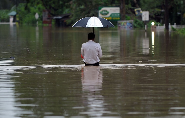 Image: SRI-LANKA-WEATHER-RAIN-FLOOD