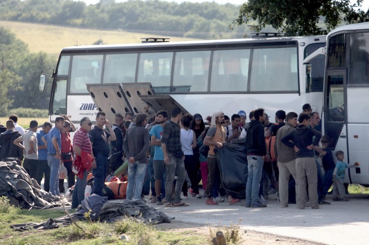 Stranded Refugees Evacuated From Greek Border Camp In Idomeni