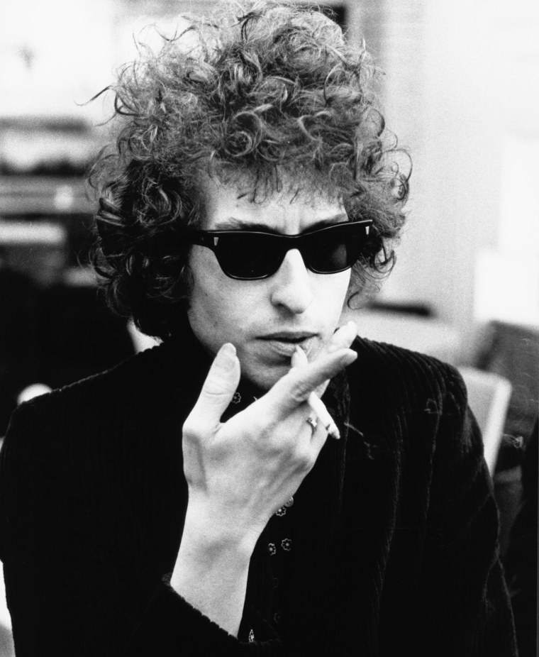 Bob Dylan Turns