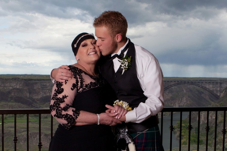 son takes terminally ill mom to prom