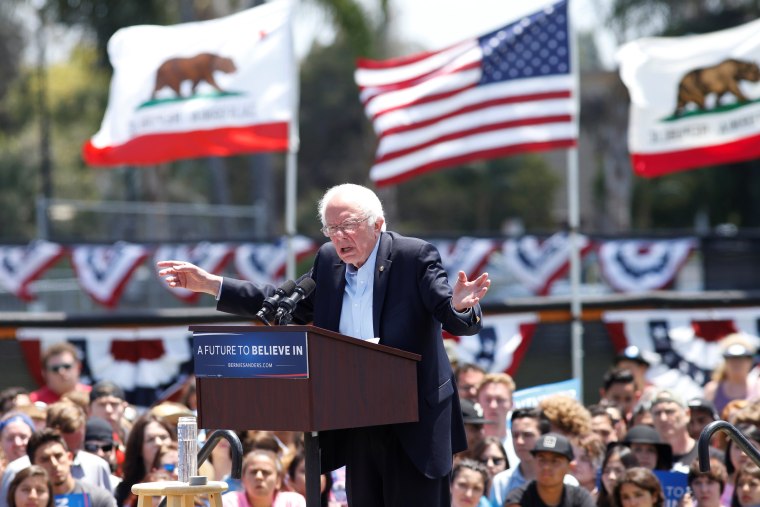 Image: Democratic U.S. presidential candidate Bernie Sanders speaks at a campaign event in Ventura, California