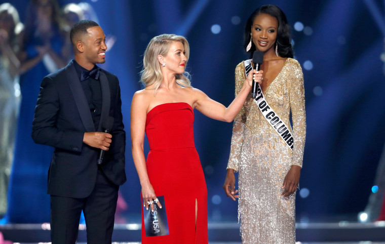 Miss District of Columbia Deshauna Barber responds to a final question during the 2016 Miss USA pageant