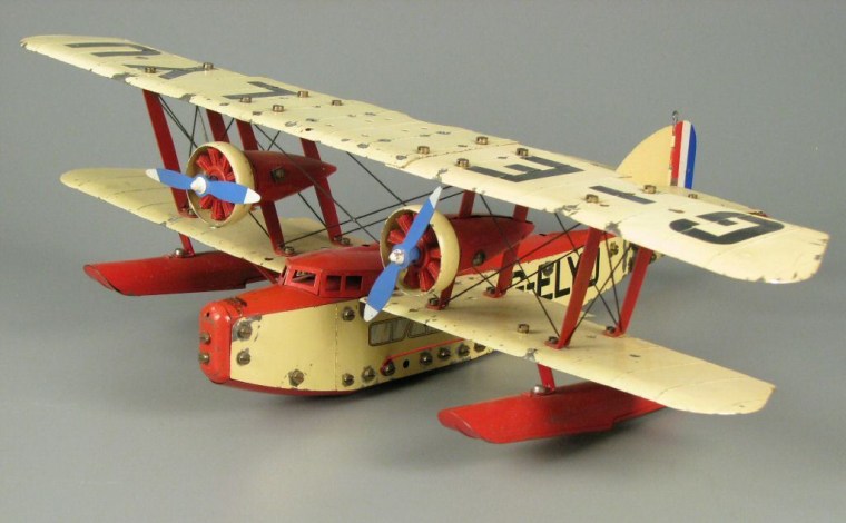 1940 - Model Airplanes