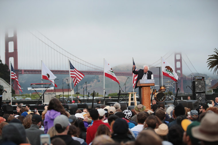 Image: Bernie Sanders Campaigns In SF Bay Area One Day Before California Primary