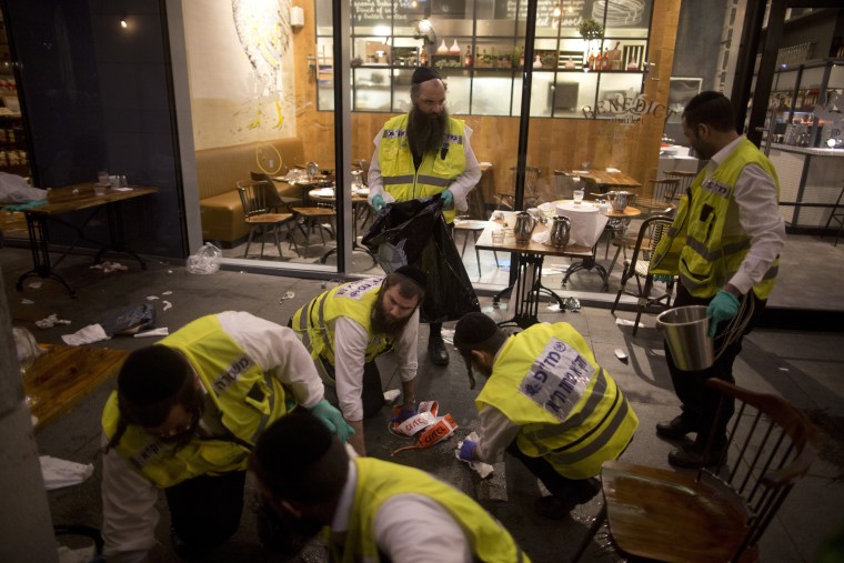 Image: Four Killed In Tel Aviv Shopping Centre Attack