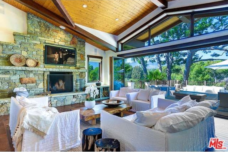 Pink's Malibu home