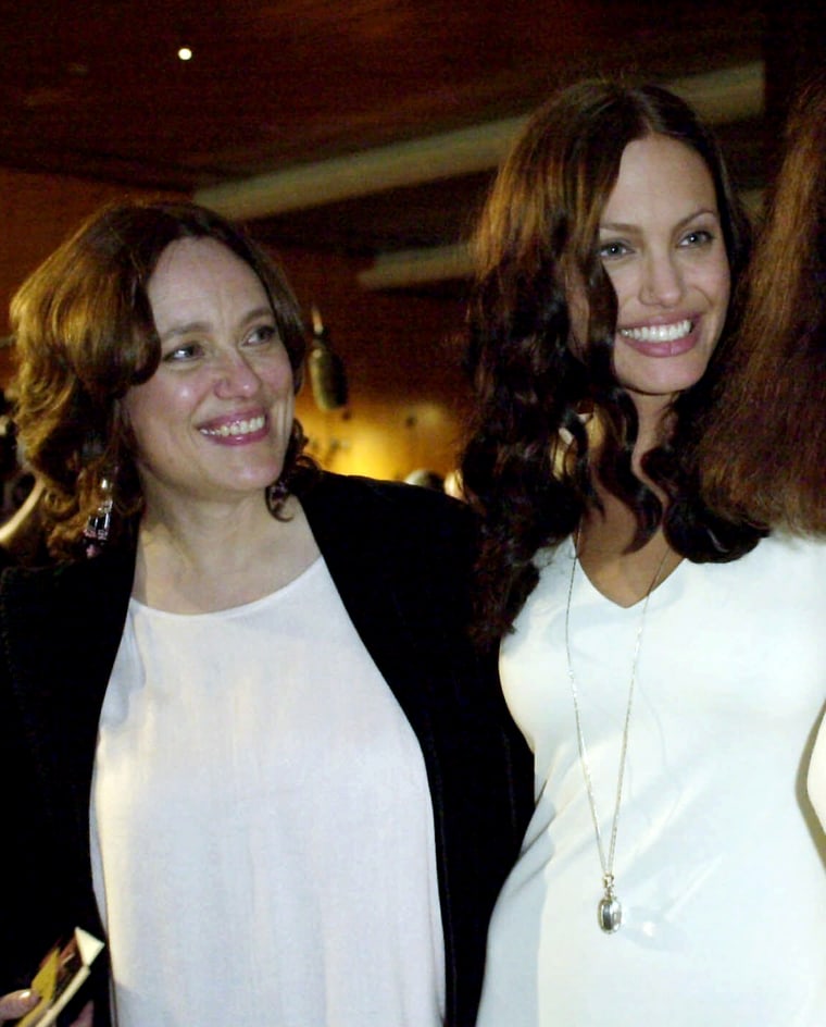 Marcheline Bertrand, Angelina Jolie