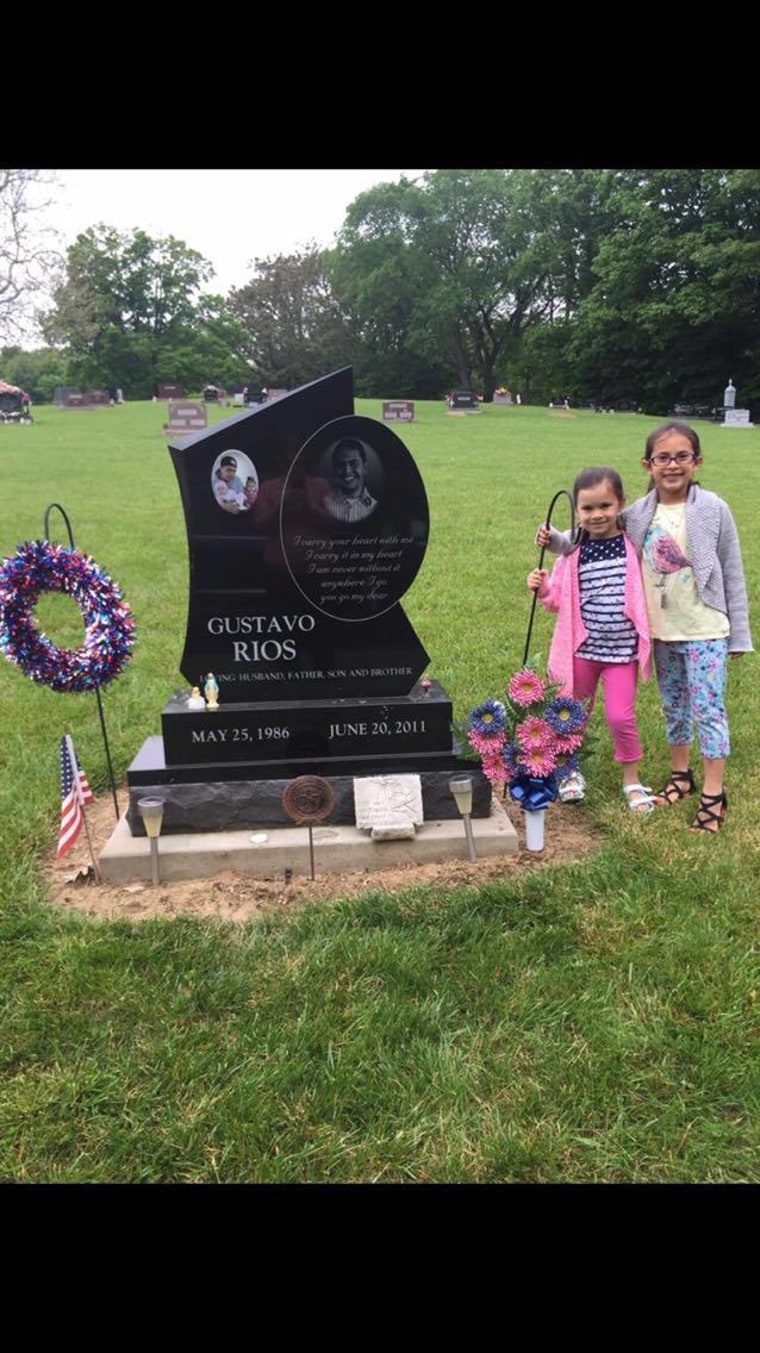 Elizabeth and Isabella Rios at their father's gravesite.