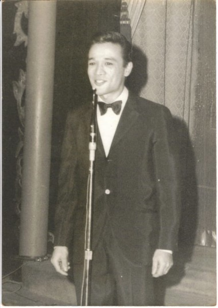 Jimmy Borges performing at age 22.