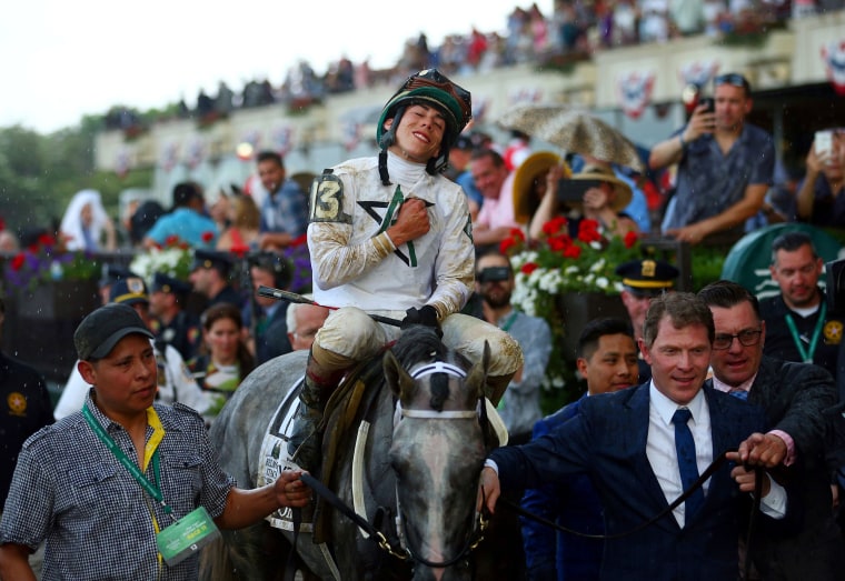 Image: Horse Racing: 148th Belmont Stakes