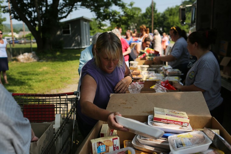 Mobile Food Pantry Serves The Needy In Upstate New York