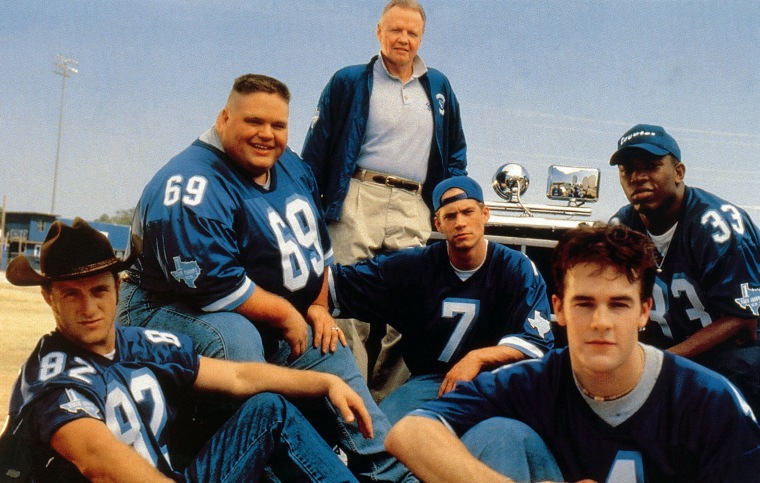 Image: The cast of Varsity Blues