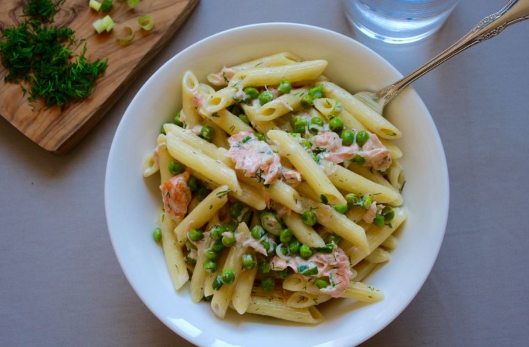Salmon and Peas With Pasta