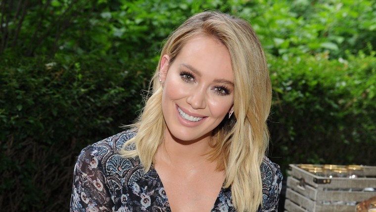 Image: Hilary Duff Joins Stella Artois To Kick-Off The Summer Entertaining Season With The Launch Of The "Host One To Remember" Campaign