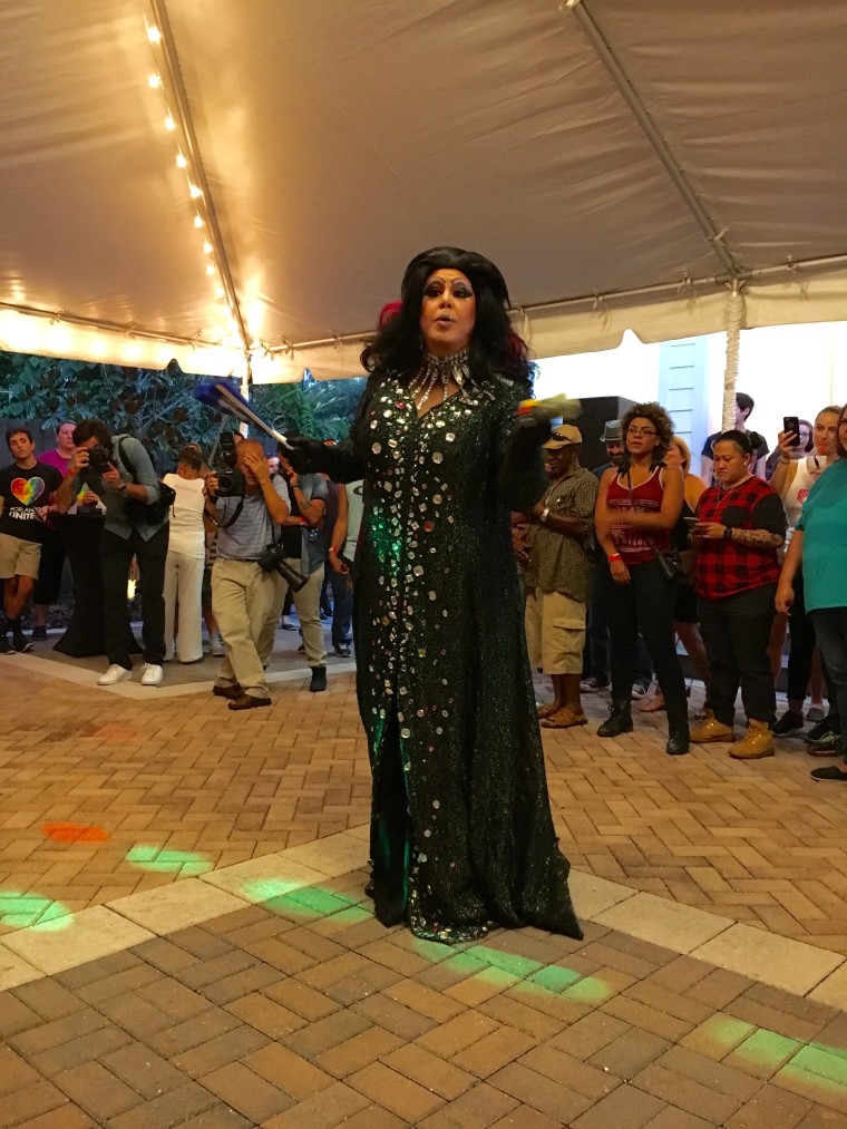 Performer at the Thornton Park District of Orlando raising money for Pulse.