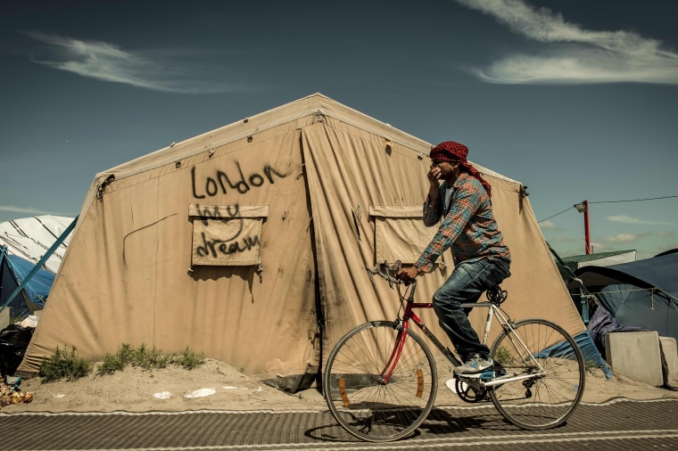 Image: TOPSHOT-FRANCE-BRITAIN-MIGRANTS-BREXIT-VOTE