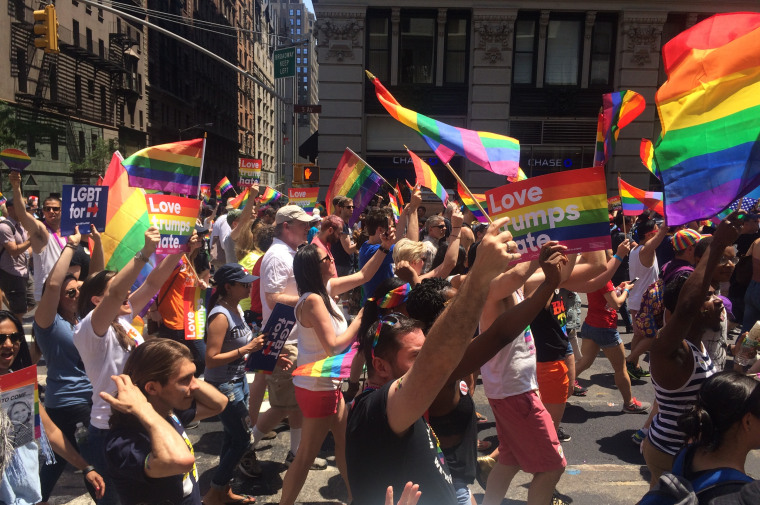 nyc gay pride parade 2016 live stream