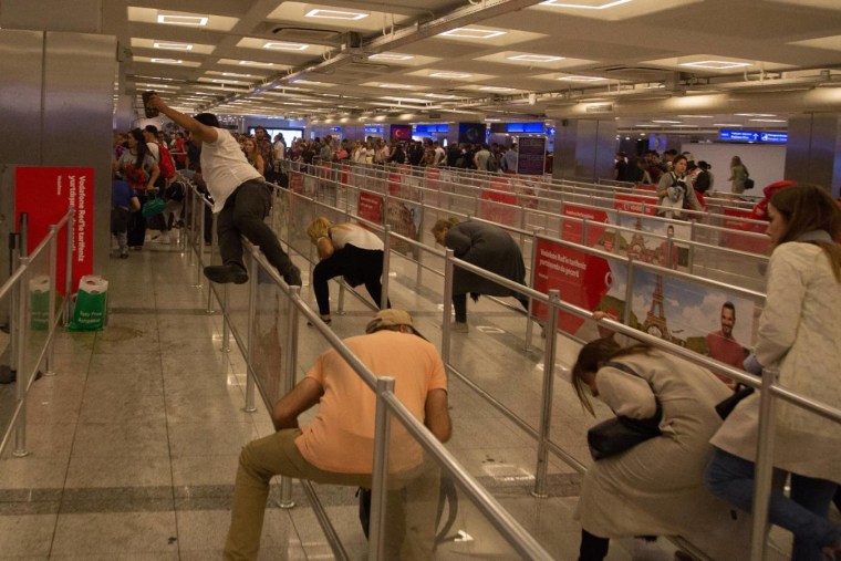 IMAGE: People running in Istanbul airport