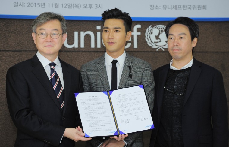 Choi Siwon of Super Junior is nominated as Special UNICEF Korean Committee representative.