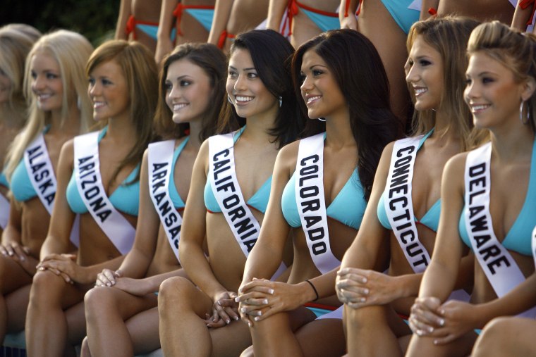 IMAGE: Miss Teen USA 2007 contestants