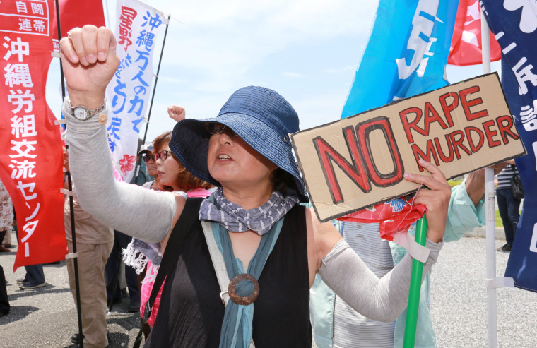 Image: Okinawa protests