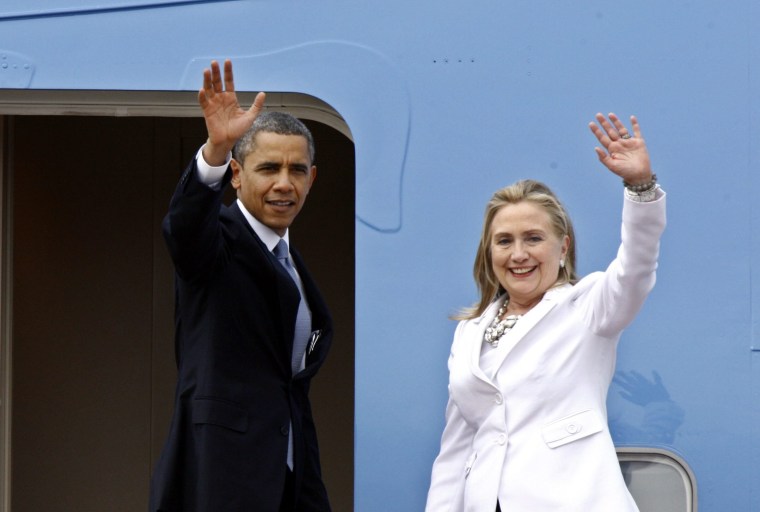 Image: US President Barack Obama endorses Hillary Clinton for president