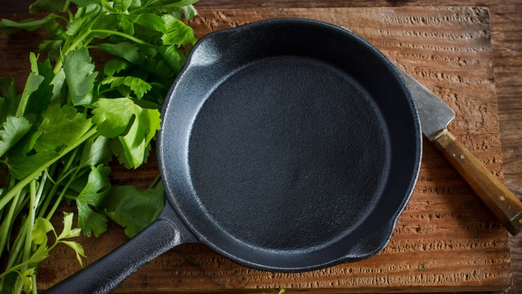 6 Things You Should Never Do to Your Cast Iron Skillet