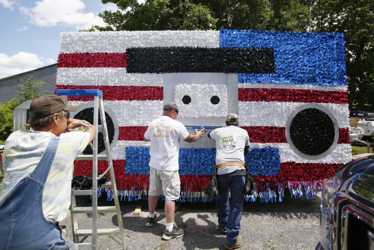 Image: America celebrates the Fourth of July