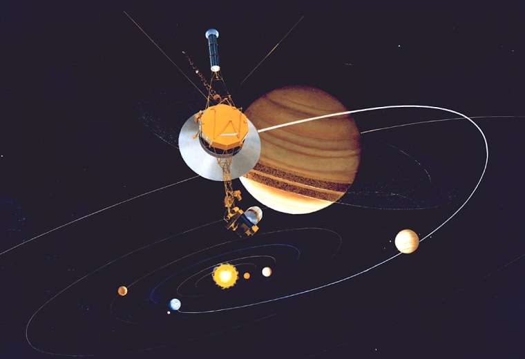 Image: Voyager 2 spacecraft