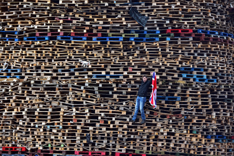 Image: *** BESTPIX *** Preparations Are Made Ahead Of The Annual Orange Order Demonstrations