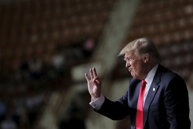 Image: Republican U.S. presidential candidate Donald Trump reacts during a campaign event in Harrisburg, Pennsylvania, U.S.