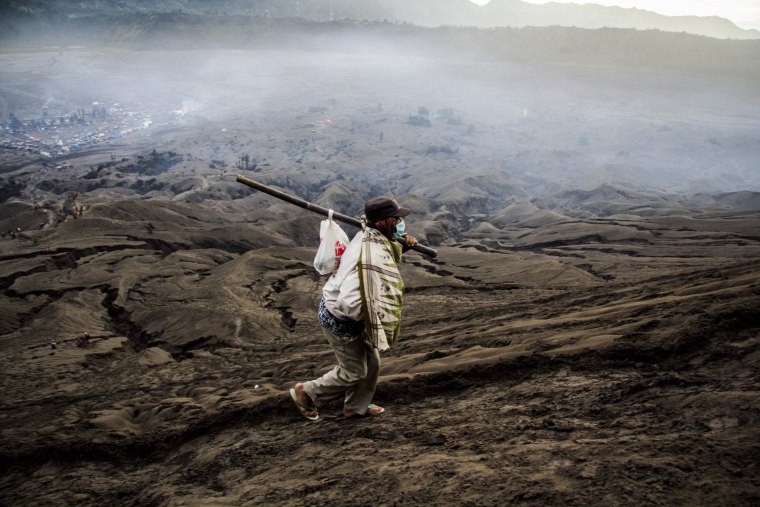 Image: Kasada Ceremony in Mount Bromo