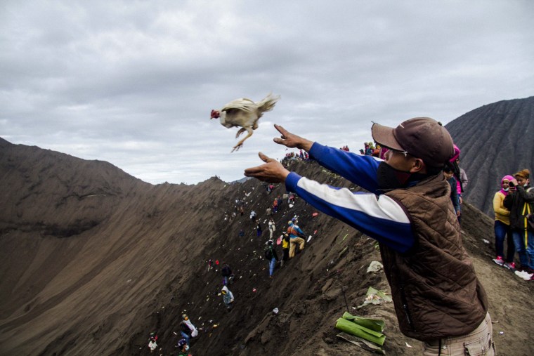 Image: Kasada Ceremony in Mount Bromo