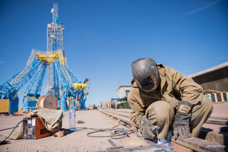 Image: A construction worker at the Vostochny Cosmodrome