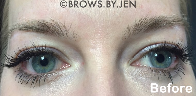 microblading, a new tattoo technique for eyebrows