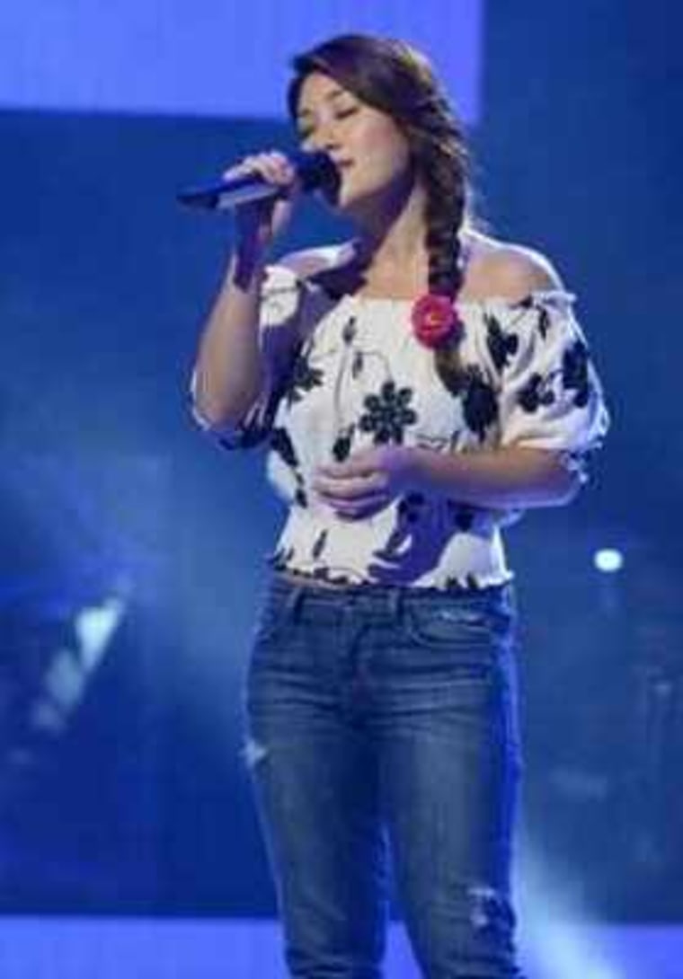 Rose Liu performs on the third season of "The Voice of China."