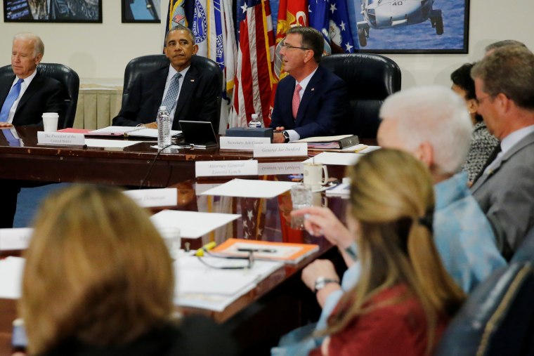 IMAGE: Obama Pentagon briefing
