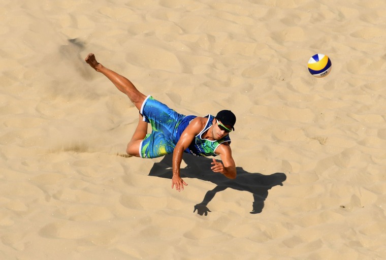 Image: Brazil v Canada - Beach Volleyball - Olympics: Day 1