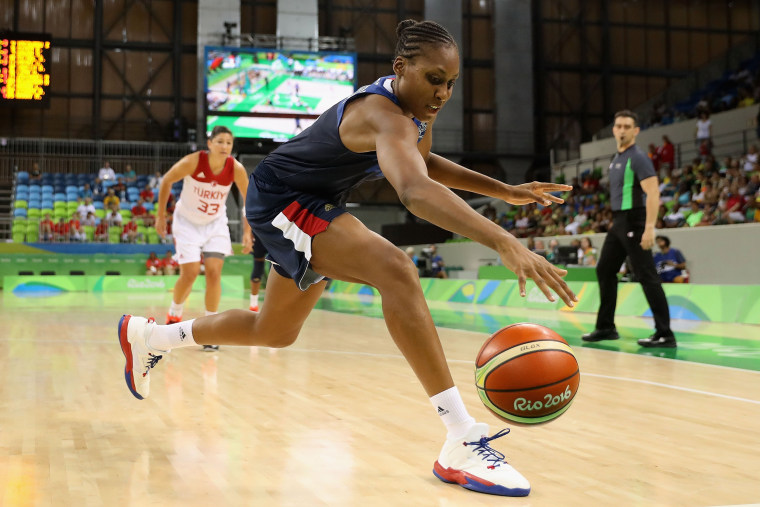 Image: Belarus v Japan - Women's Basketball - Olympics: Day 1