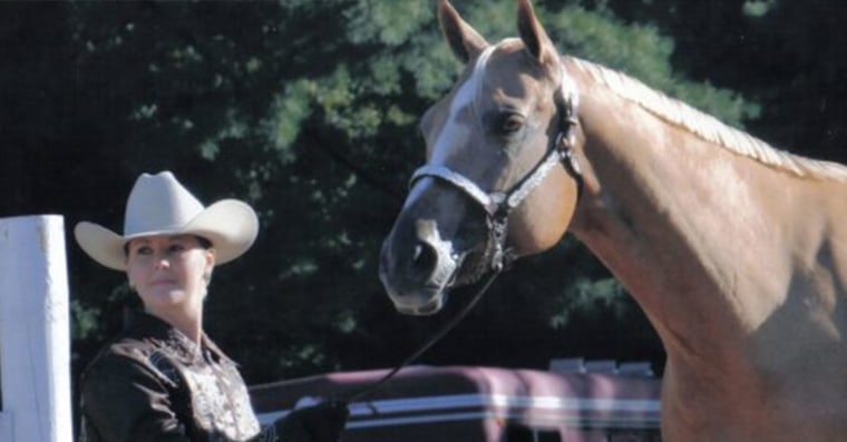 Julie McCutcheon showing her horse, Cruiser.